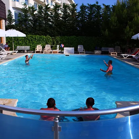Hotell Oaz Kavaje
